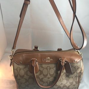 Coach Signature and Smooth Leather Bennett…